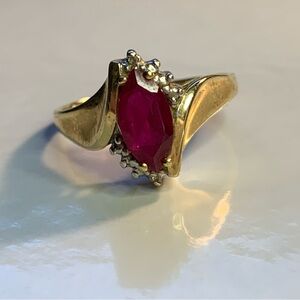 10kt Gold Ring with Marquise Cut Sapphire & Topaz Stones. Stunning ring!